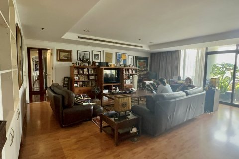 Condo à Watthana, Bangkok, Thaïlande, 3 chambres № 201032 - photo 9