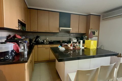Condo à Watthana, Bangkok, Thaïlande, 3 chambres № 201032 - photo 8