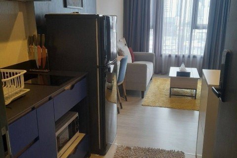 Condo à Watthana, Bangkok, Thaïlande, 1 chambre № 201031 - photo 2