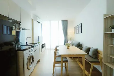 Кондоминиум с 2 спальнями в Клонг Тоэй, Бангкок, Таиланд № 139365 - фото 1