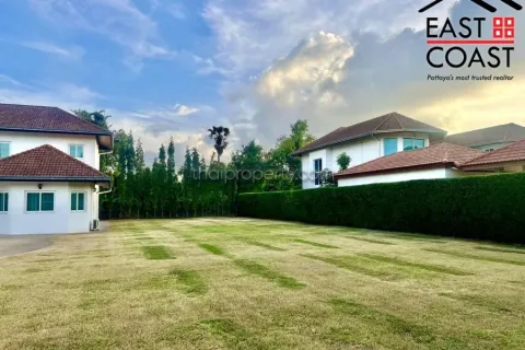 Casa de 5 dormitorios en Pattaya, Tailandia № 213287 - foto 22