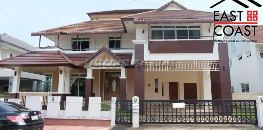 Casa de 5 dormitorios en Pattaya, Tailandia № 213285