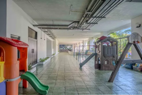 Eigentumswohnung in Watthana, Bangkok, Thailand, 1 Schlafzimmer № 217849 - Foto 13