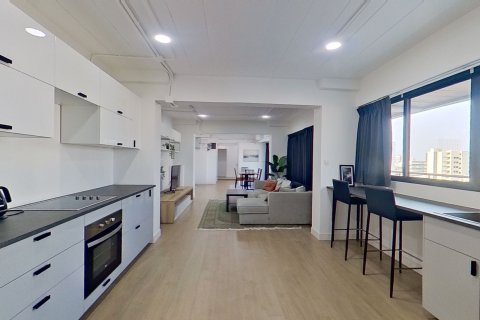 Condo in Phaya Thai, Bangkok, Thailand, 3 bedrooms  № 160796 - photo 7