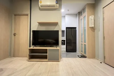 Studio in the Condo in Watthana, Bangkok, Thailand № 160798 - photo 2