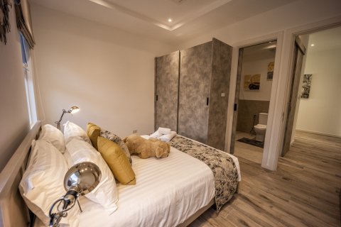 Villa in Hua Hin, Thailand 3 bedrooms № 160795 - photo 10