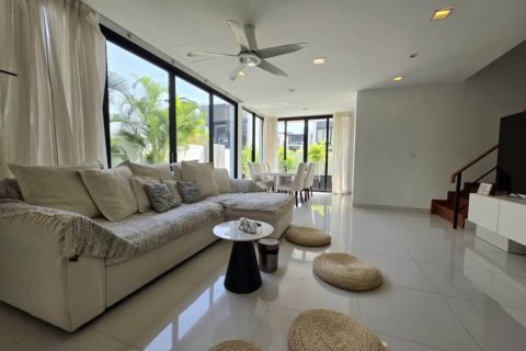 Вилла в Пхукете, Таиланд с 3 спальнями  № 172804 - фото 2