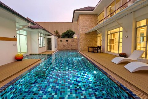 Villa à Phuket, Thaïlande 5 chambres № 172803 - photo 7