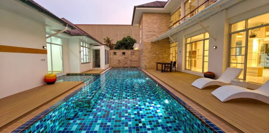 Villa à Phuket, Thaïlande 5 chambres № 172803