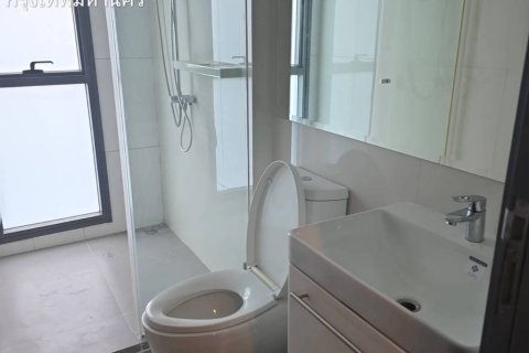 Кондоминиум с 2 спальнями в Бангкоке, Таиланд № 172802 - фото 9