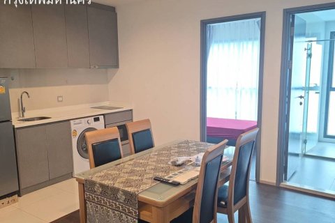 Кондоминиум с 2 спальнями в Бангкоке, Таиланд № 172802 - фото 3