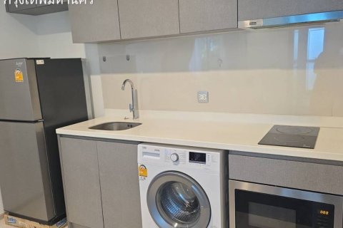 Кондоминиум с 2 спальнями в Бангкоке, Таиланд № 172802 - фото 7