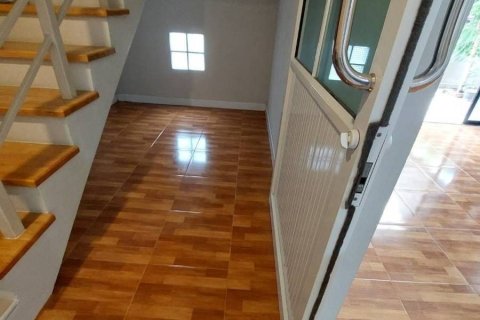 Townhouse in Bueng Kum, Bangkok, Thailand 3 bedrooms № 173174 - photo 6