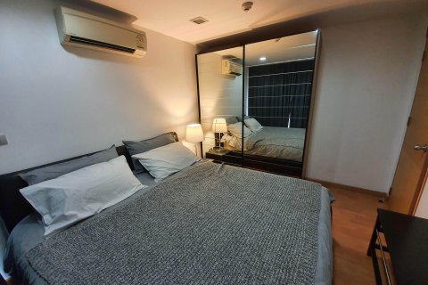 Studio in the Condo in Khlong Toei, Bangkok, Thailand  № 138731 - photo 10