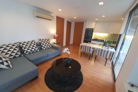 Studio in the Condo in Khlong Toei, Bangkok, Thailand  № 138731 - photo 6