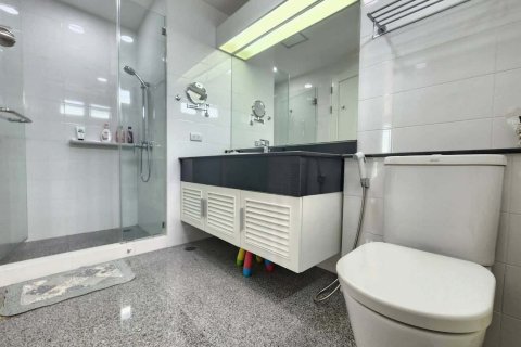 Кондоминиум с 2 спальнями в Хуа Хине, Таиланд № 138730 - фото 15