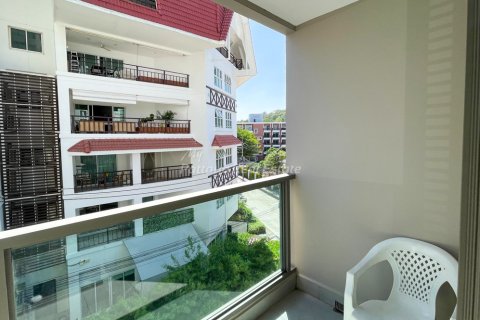Condo in Bang Lamung, Thailand, 2 bedrooms № 155751 - photo 15