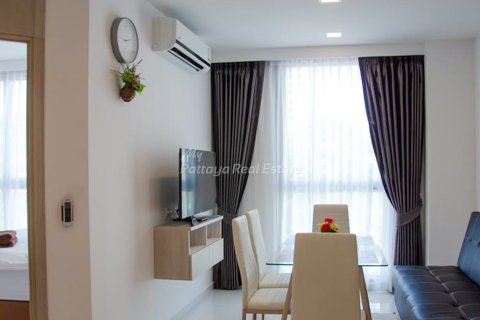 Condo in Bang Lamung, Thailand, 2 bedrooms № 155751 - photo 5
