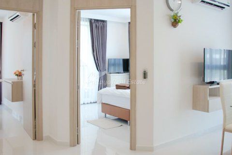 Condo in Bang Lamung, Thailand, 2 bedrooms № 155751 - photo 6