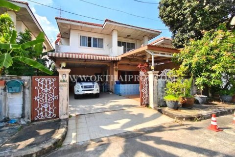 Maison à Nonthaburi, Thaïlande 4 chambres № 169083 - photo 12