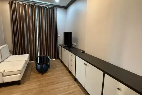 Studio in the Condo in Pathum Wan, Bangkok, Thailand  № 145978 - photo 21