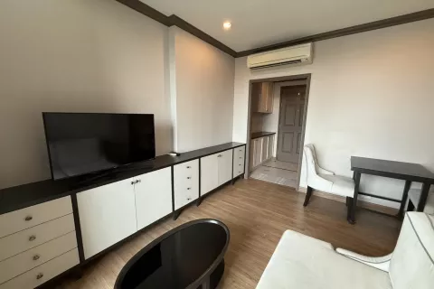 Studio in the Condo in Pathum Wan, Bangkok, Thailand  № 145978 - photo 26