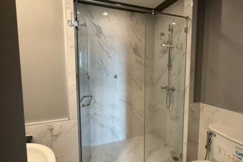 Studio in the Condo in Pathum Wan, Bangkok, Thailand  № 145978 - photo 15