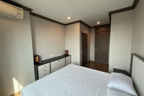 Studio in the Condo in Pathum Wan, Bangkok, Thailand  № 145978 - photo 12