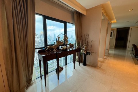 Condo in Sathon, Bangkok, Thailand, 4 bedrooms  № 142950 - photo 3