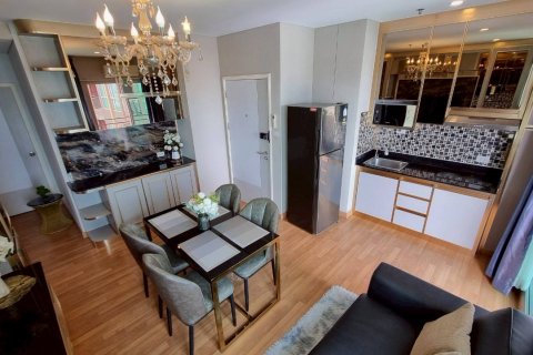 Кондоминиум с 3 спальнями в Бангкоке, Таиланд № 142970 - фото 3