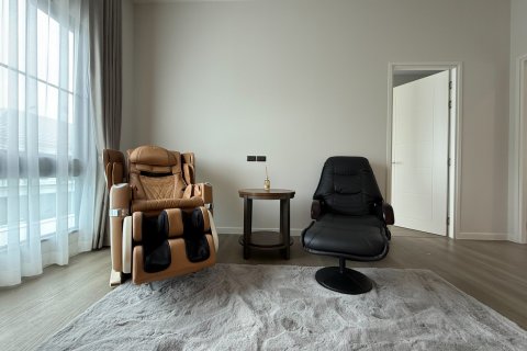 Дом в Бангне, Бангкок, Таиланд с 4 спальнями  № 142951 - фото 9