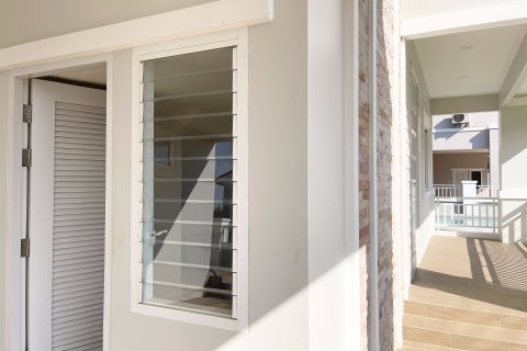 House in Chiang Mai, Thailand 4 bedrooms № 157940 - photo 23