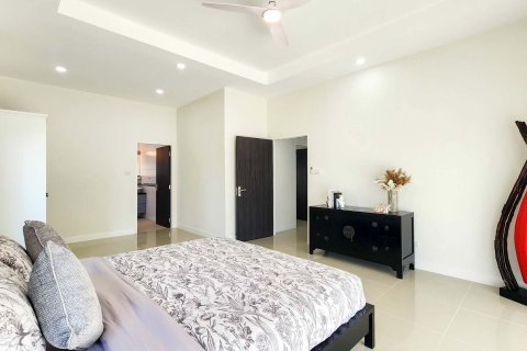 Вилла в Хуа Хине, Таиланд с 3 спальнями  № 157938 - фото 9