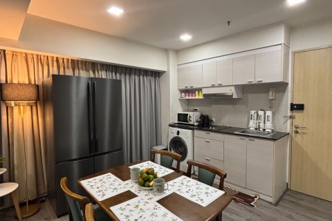 Studio dans le Condo à Huai Khwang, Bangkok, Thaïlande  № 135632 - photo 3