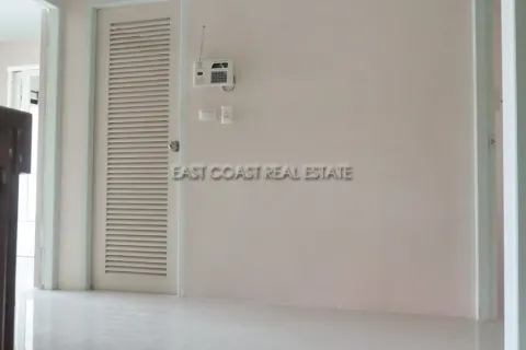 Casa de 3 dormitorios en Pattaya, Tailandia № 212761 - foto 6
