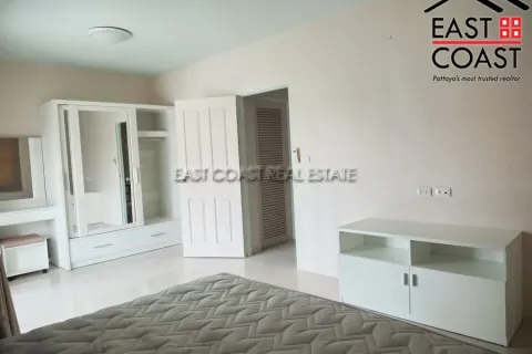 Casa de 3 dormitorios en Pattaya, Tailandia № 212761 - foto 8