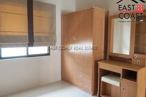 Casa de 3 dormitorios en Pattaya, Tailandia № 212761 - foto 9