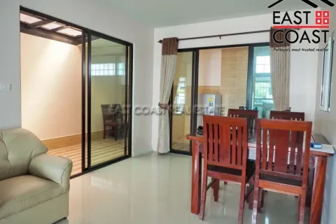 Casa de 3 dormitorios en Pattaya, Tailandia № 212761 - foto 4