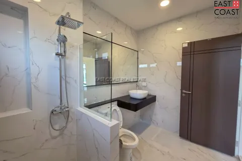 Casa de 3 dormitorios en Pattaya, Tailandia № 212765 - foto 5
