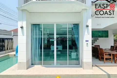 Casa de 7 dormitorios en Jomtien Beach, Pattaya, Tailandia № 212762 - foto 6