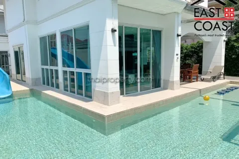Casa de 7 dormitorios en Jomtien Beach, Pattaya, Tailandia № 212762 - foto 8
