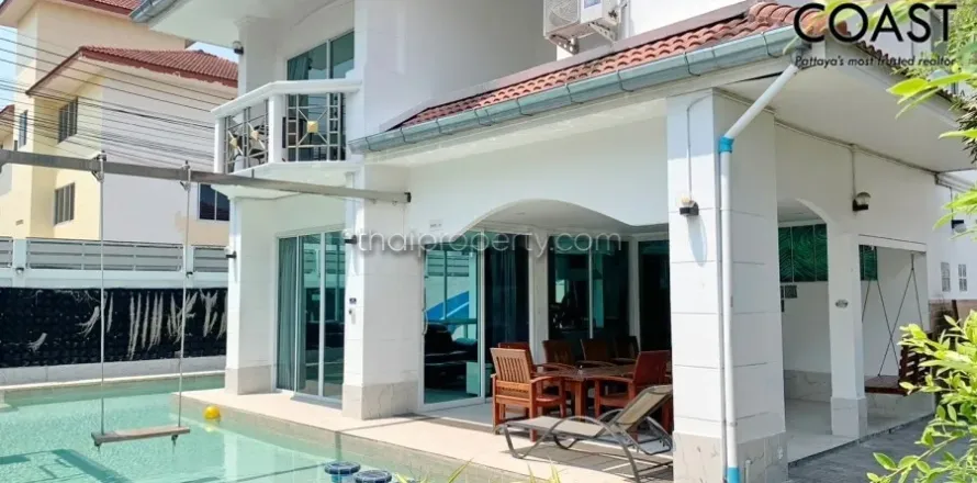 Casa de 7 dormitorios en Jomtien Beach, Pattaya, Tailandia № 212762