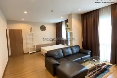 Condominio de 1 dormitorio en Pattaya, Tailandia № 212760 - foto 2