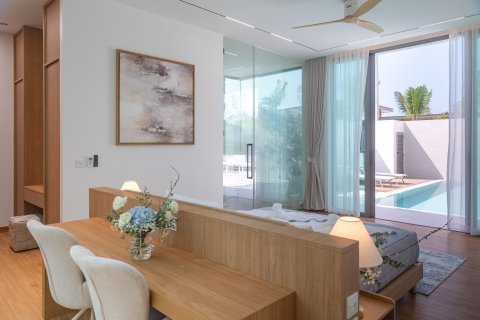 Villa in Phuket, Thailand 3 bedrooms № 170596 - photo 7
