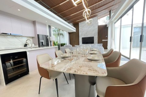 Villa in Phuket, Thailand 3 bedrooms № 155164 - photo 6
