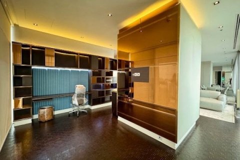 Condo in Bang Rak, Bangkok, Thailand, 4 bedrooms № 155165 - photo 21