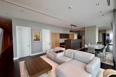 Condo in Bang Rak, Bangkok, Thailand, 4 bedrooms № 155165 - photo 2