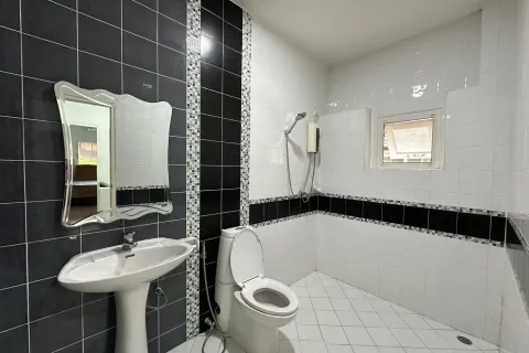 Дом в Сан-Сая, Таиланд с 4 спальнями № 155162 - фото 16