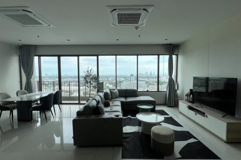 Condo in Khlong Toei, Bangkok, Thailand, 3 bedrooms № 201208 - photo 10