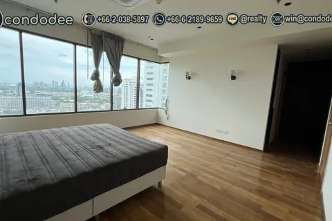 Condo in Khlong Toei, Bangkok, Thailand, 3 bedrooms № 201208 - photo 12